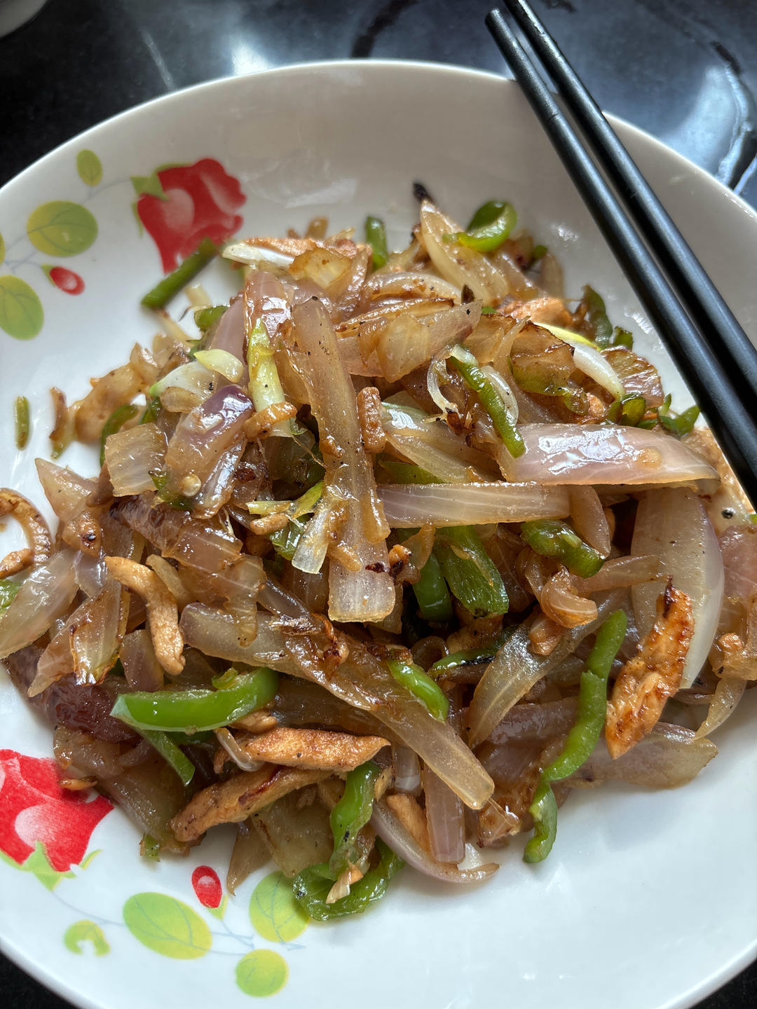 洋葱青椒炒肉丝