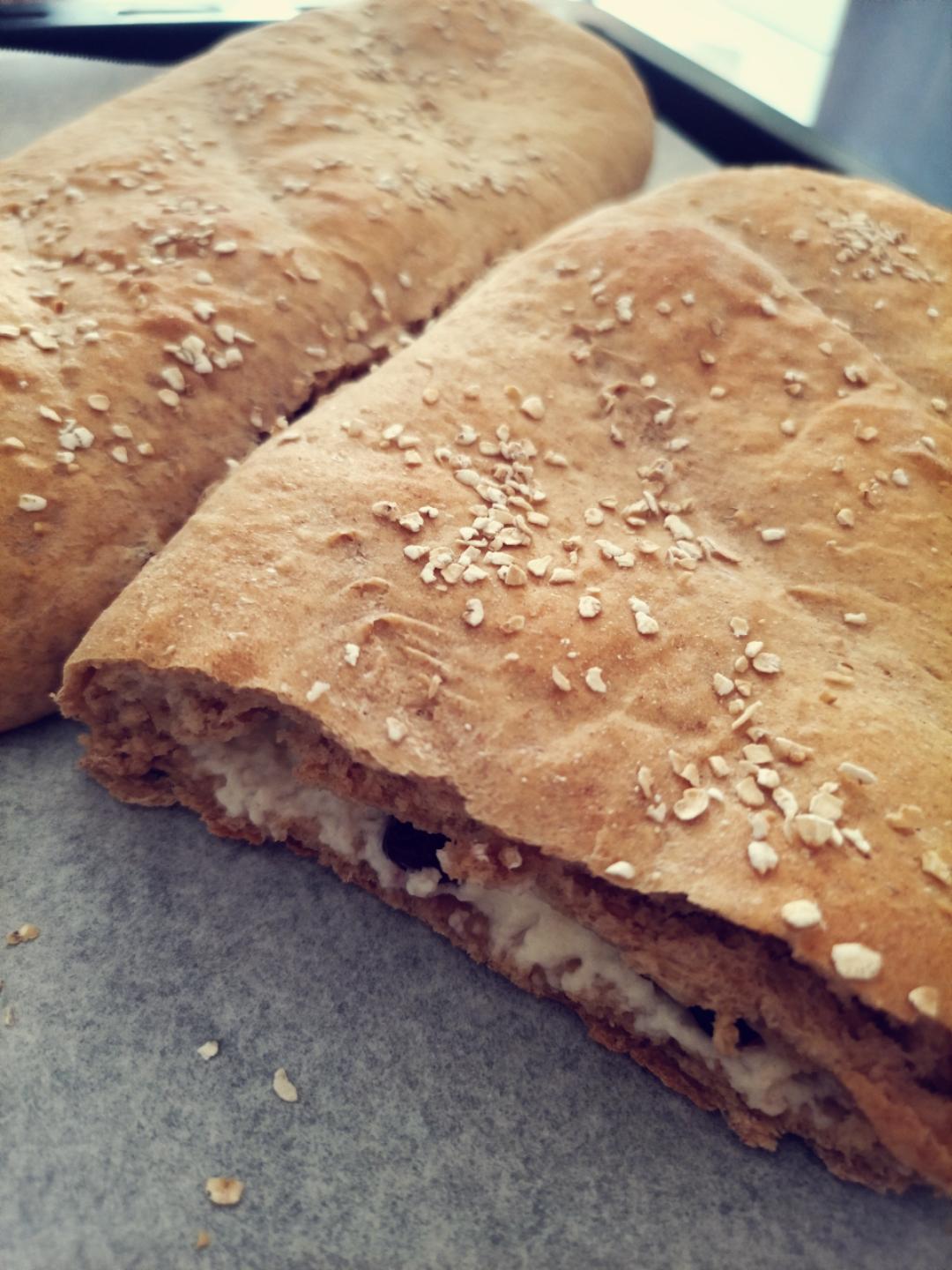 全麦杂粮乳酪面包