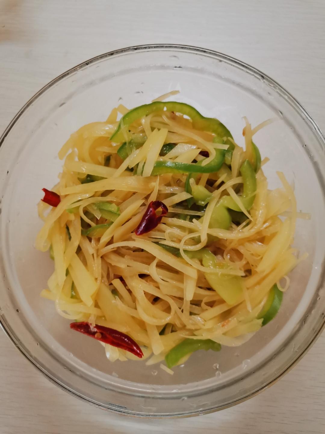 酸辣土豆丝的家常做法 超级下饭