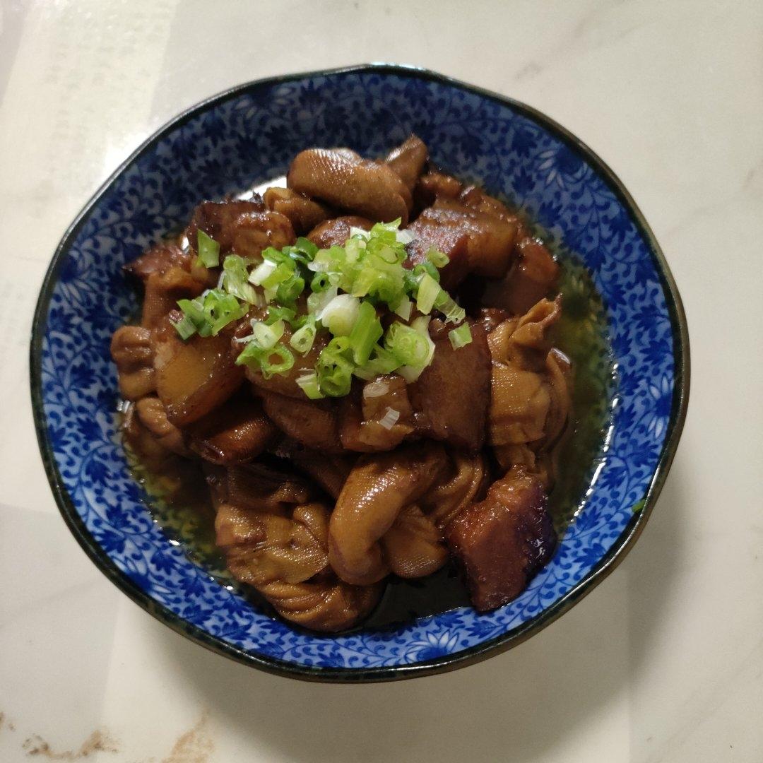 百叶结和红烧肉一起烧，原来这么美味
