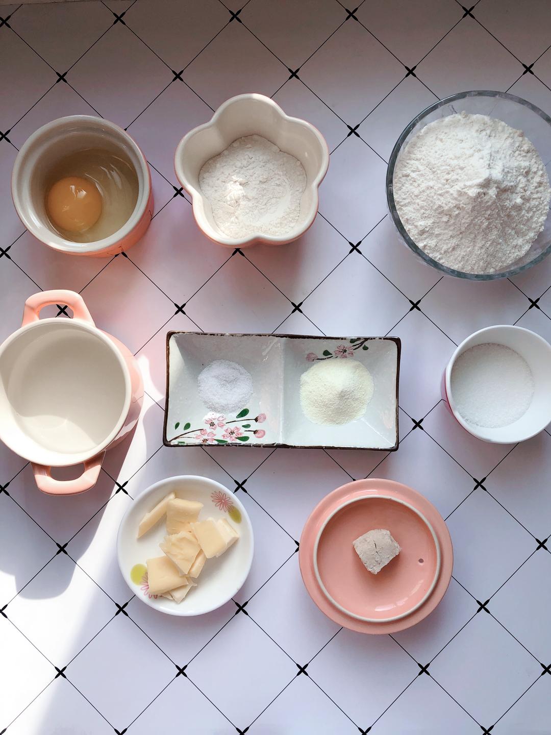 纯奶手撕吐司的做法 步骤1