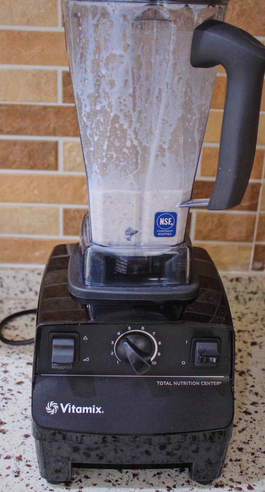 vitamix 版红豆牛奶冰的做法 步骤5