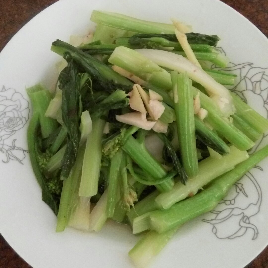 爆炒菜心