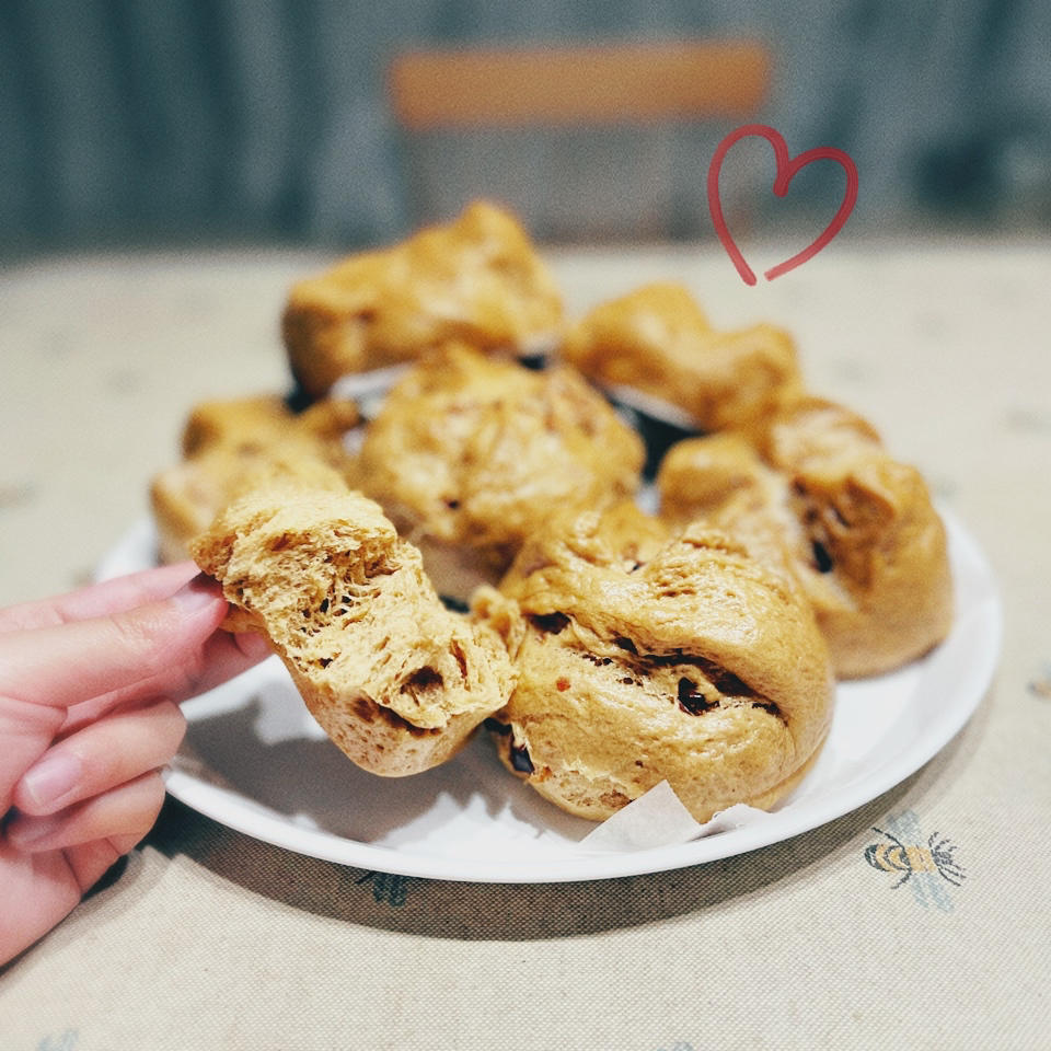 一直被模仿，从未被超越——自然开花红糖枣馒头（更加松软版）