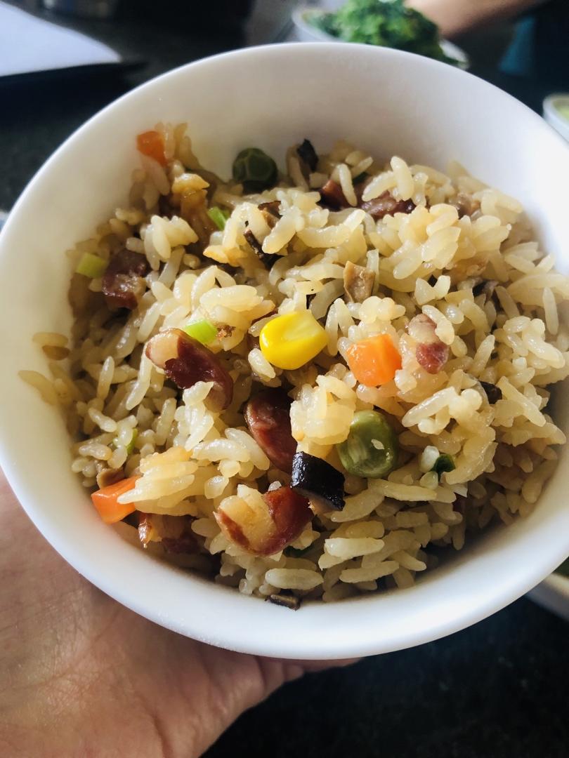 香菇腊肉饭