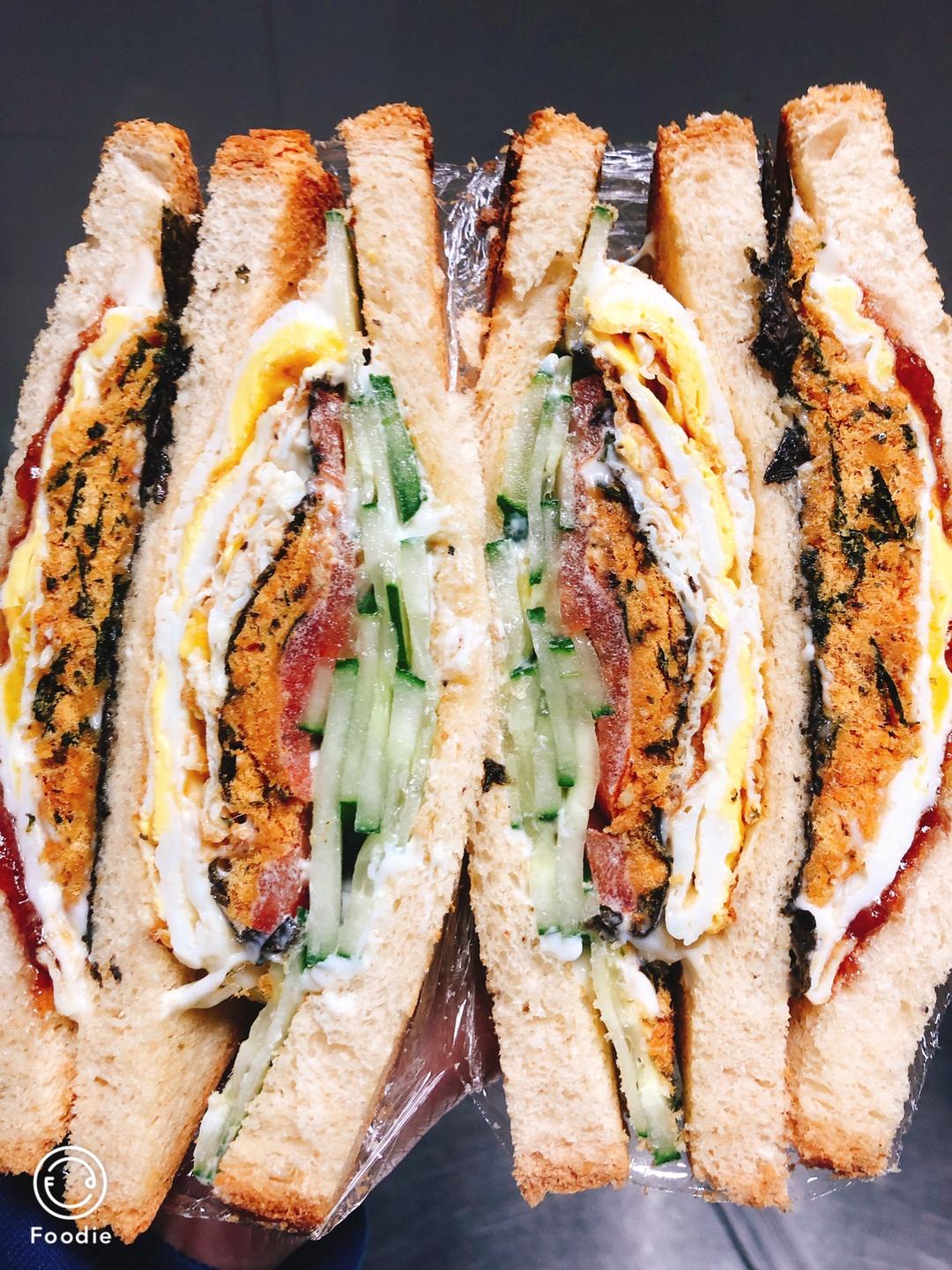 海苔肉松三明治的做法