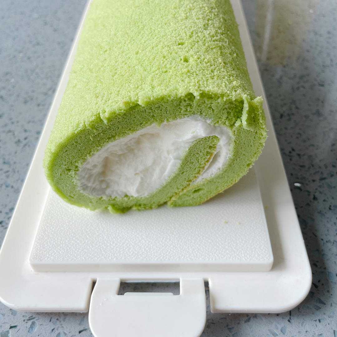 椰香斑斓蛋糕卷