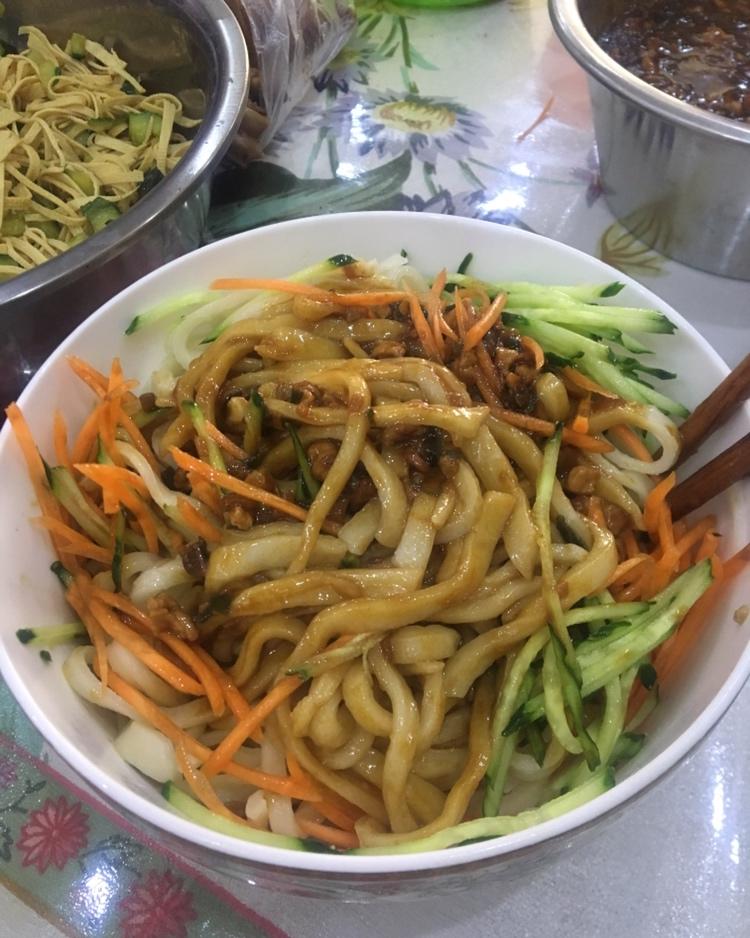 炸酱面