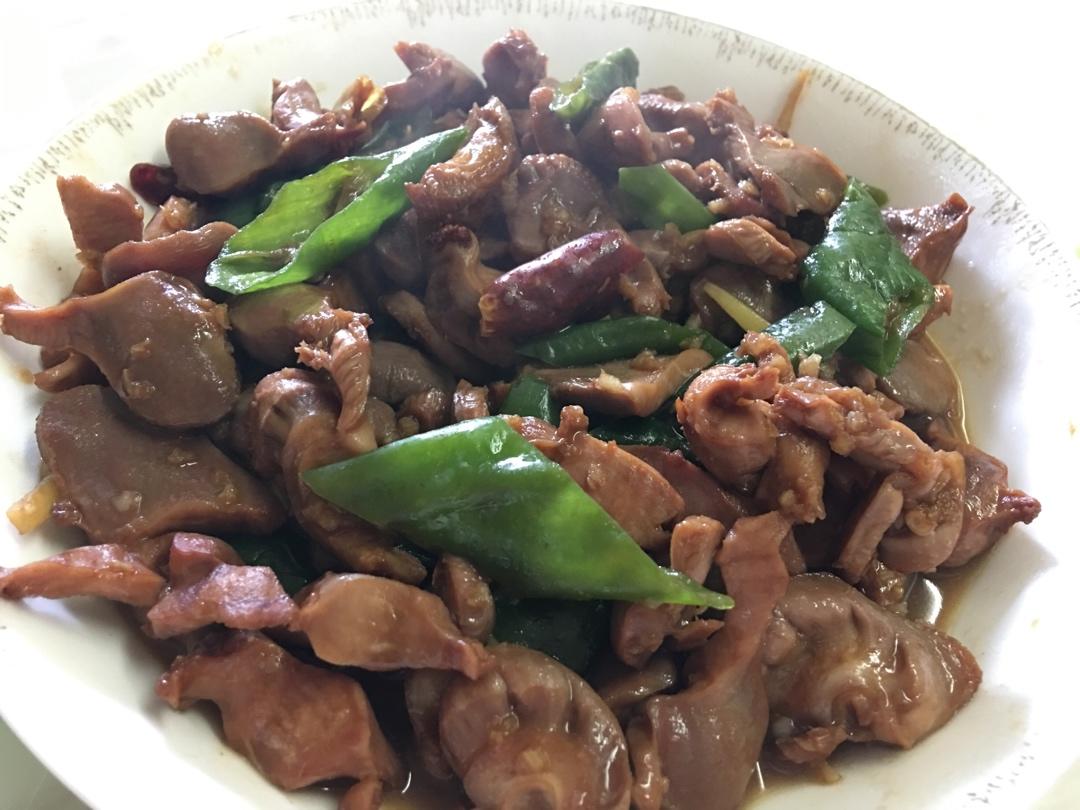 爆炒鸡胗