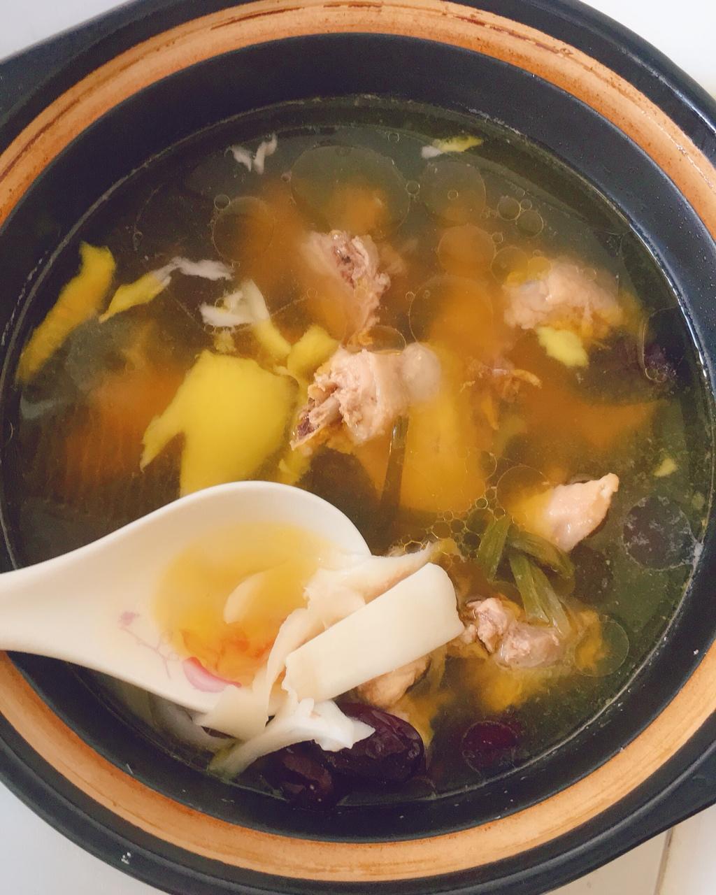 清甜椰子鸡汤