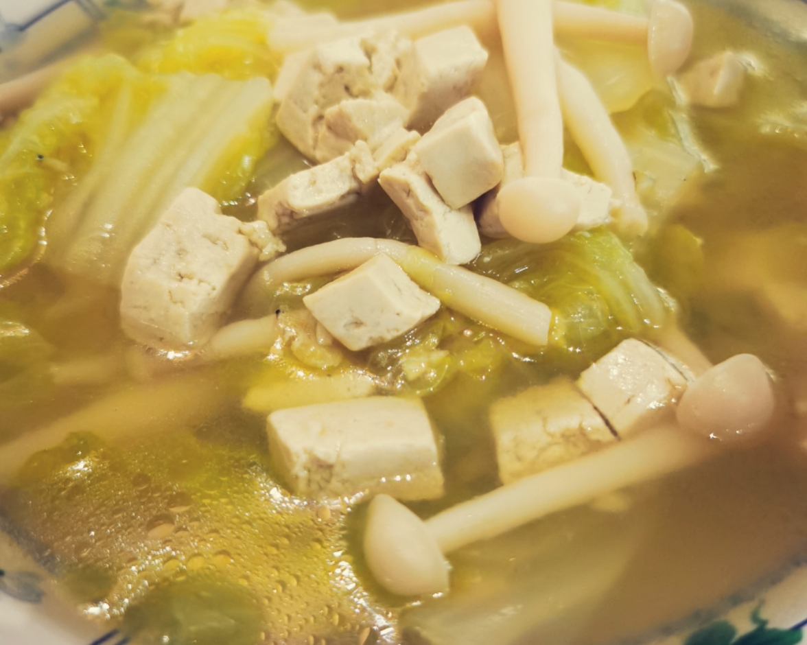 一碗白菜豆腐汤，欢迎冬天~的做法