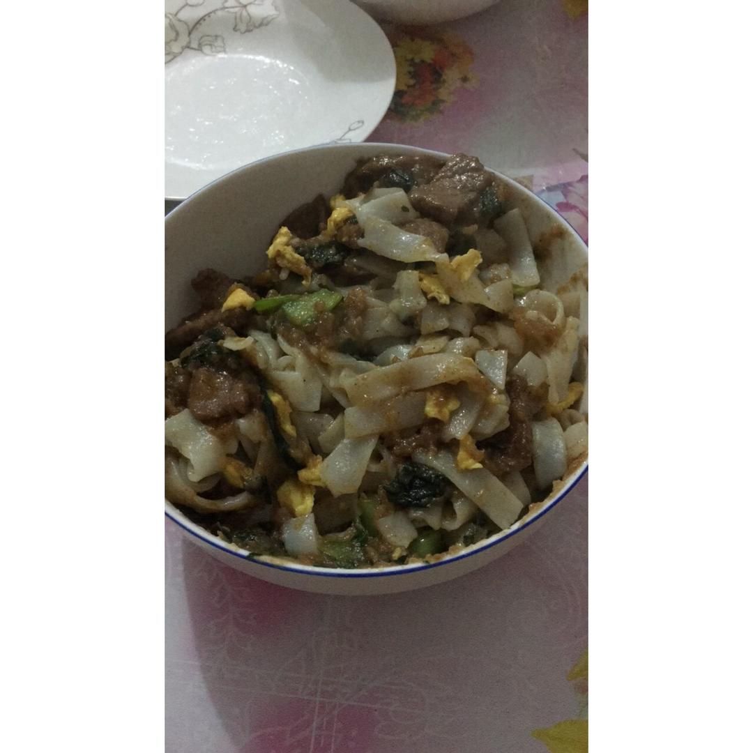 潮汕湿炒牛河