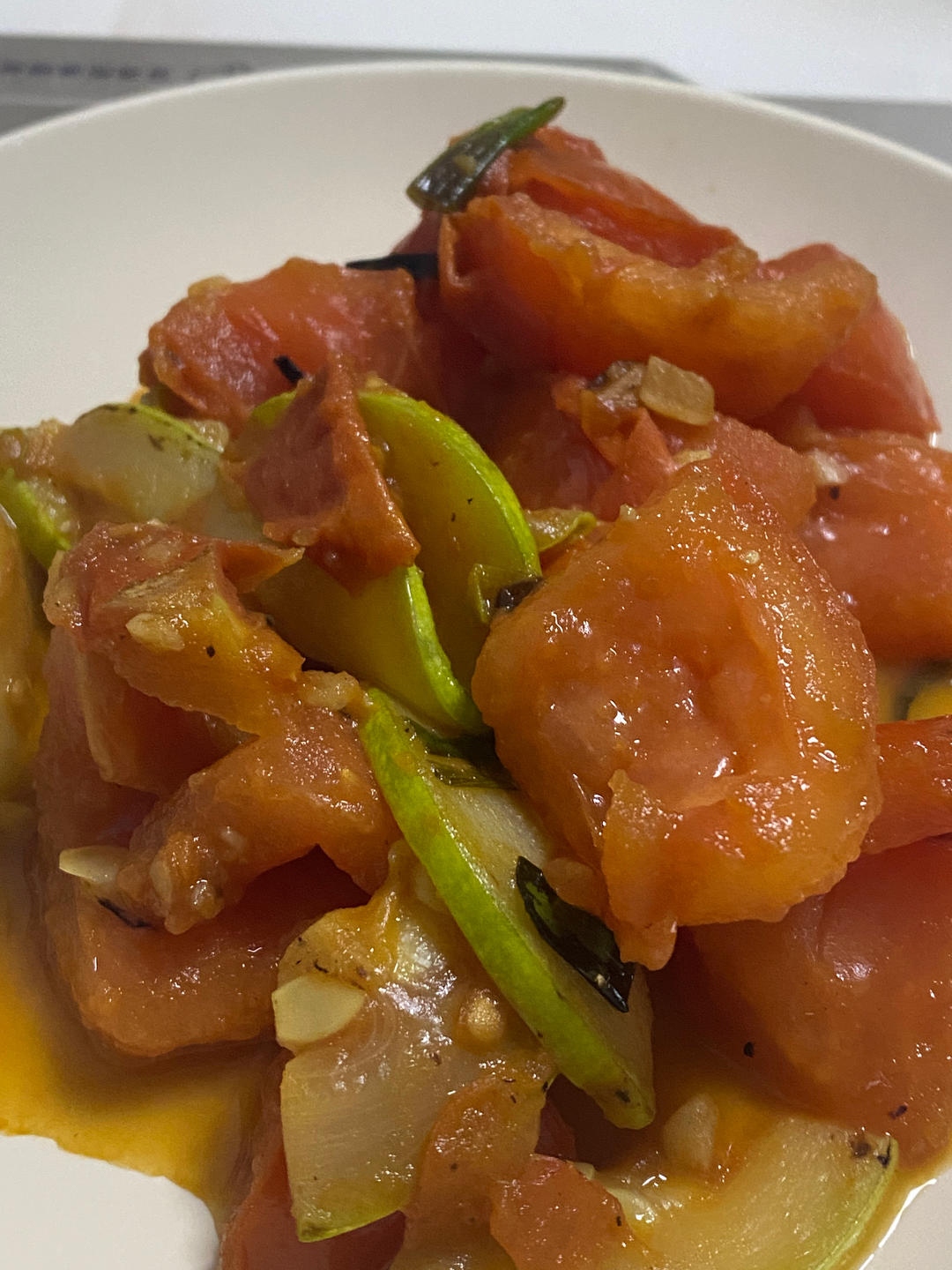 西红柿炒西葫芦