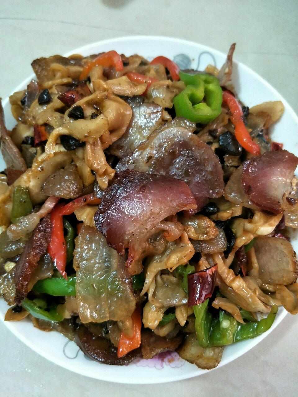 青蒜炒腊肉