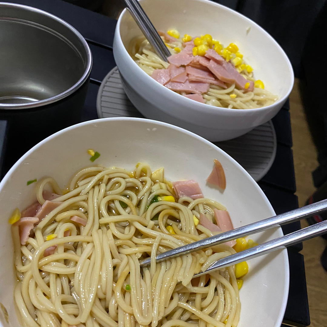一碗热汤面