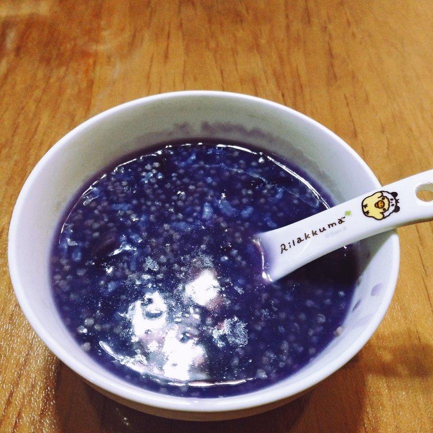 阿曼曼呀做的紫薯粥