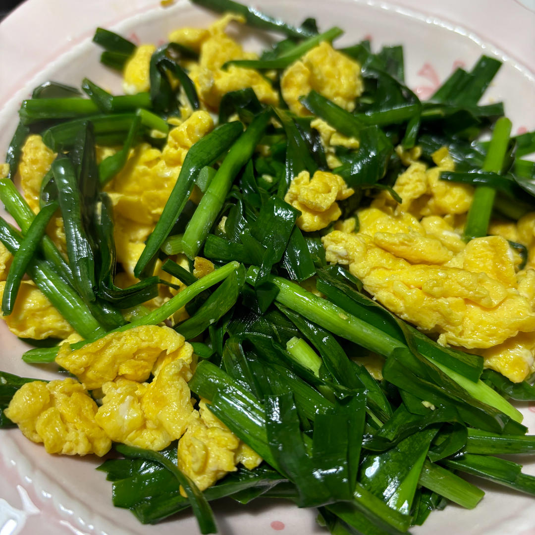 韭菜炒鸡蛋——三分钟快手下饭菜 掌握火候的秘诀