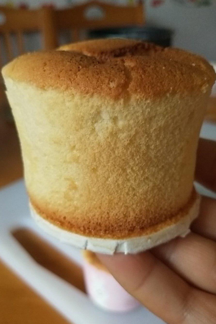 软绵绵戚风纸杯蛋糕