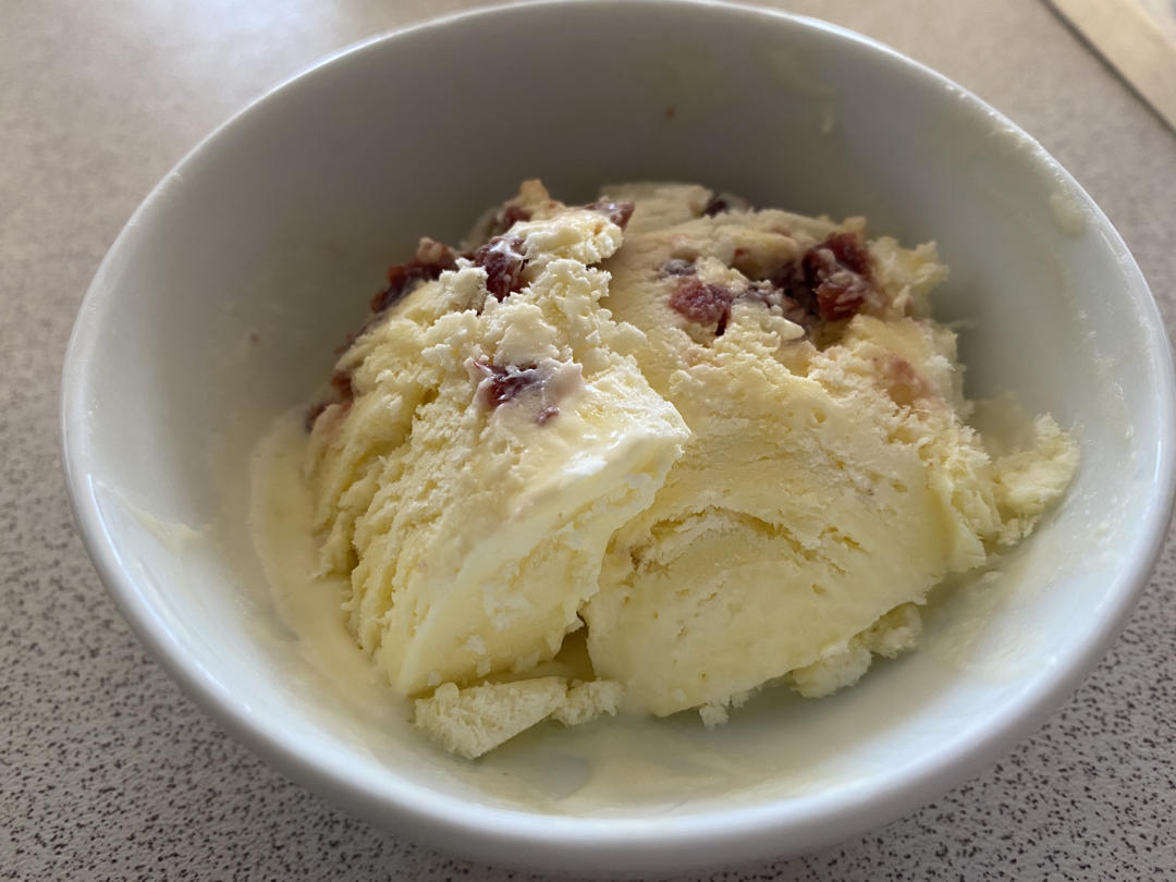 🍨自制蔓越莓冰淇淋（哈根达斯）