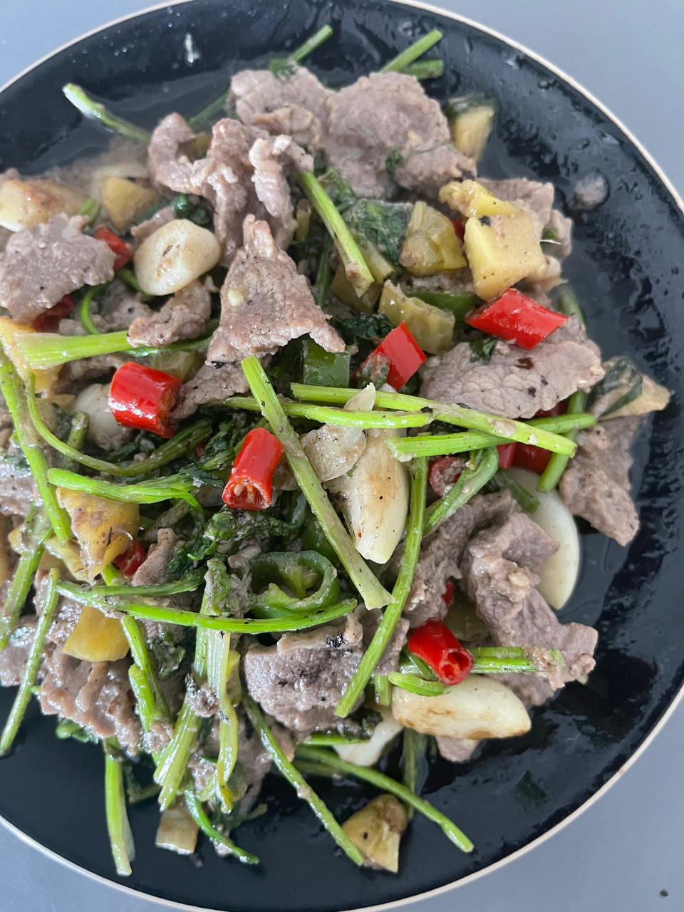 小炒黄牛肉，肉嫩味香！太好吃了简直是米饭杀手！