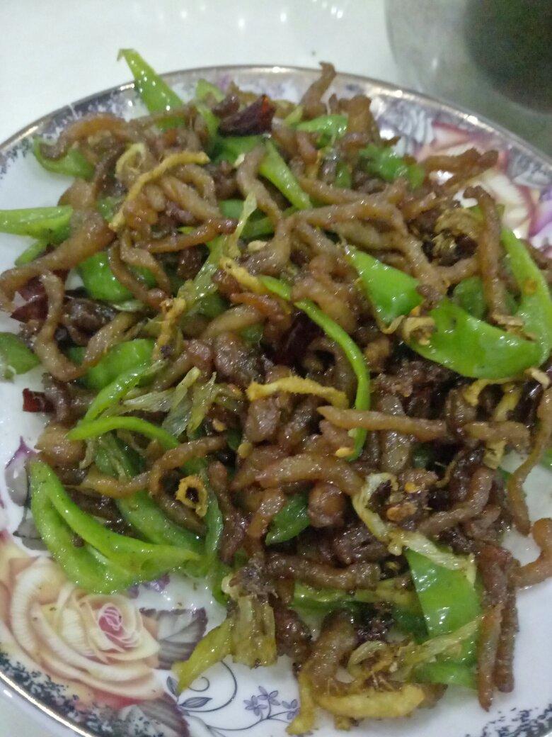 超级好吃的干煸肉丝