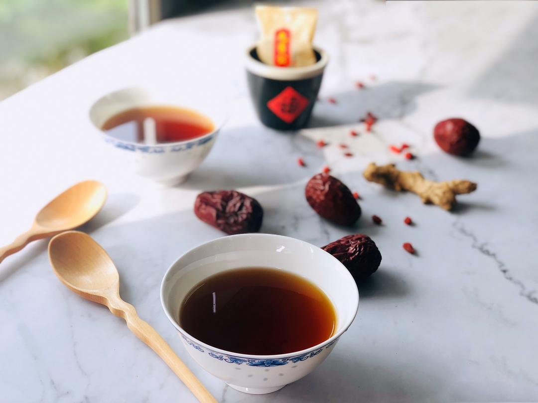 精确到克的红糖姜枣茶