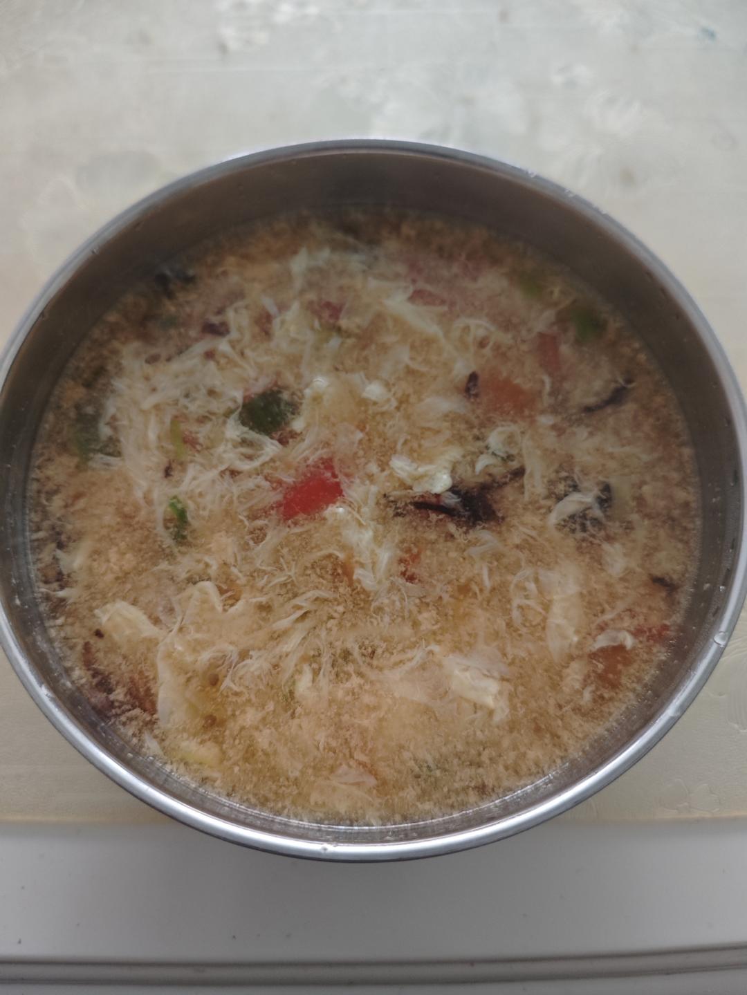 【跟我做不会错】简单又好喝的西红柿鸡蛋汤，家常又营养哦