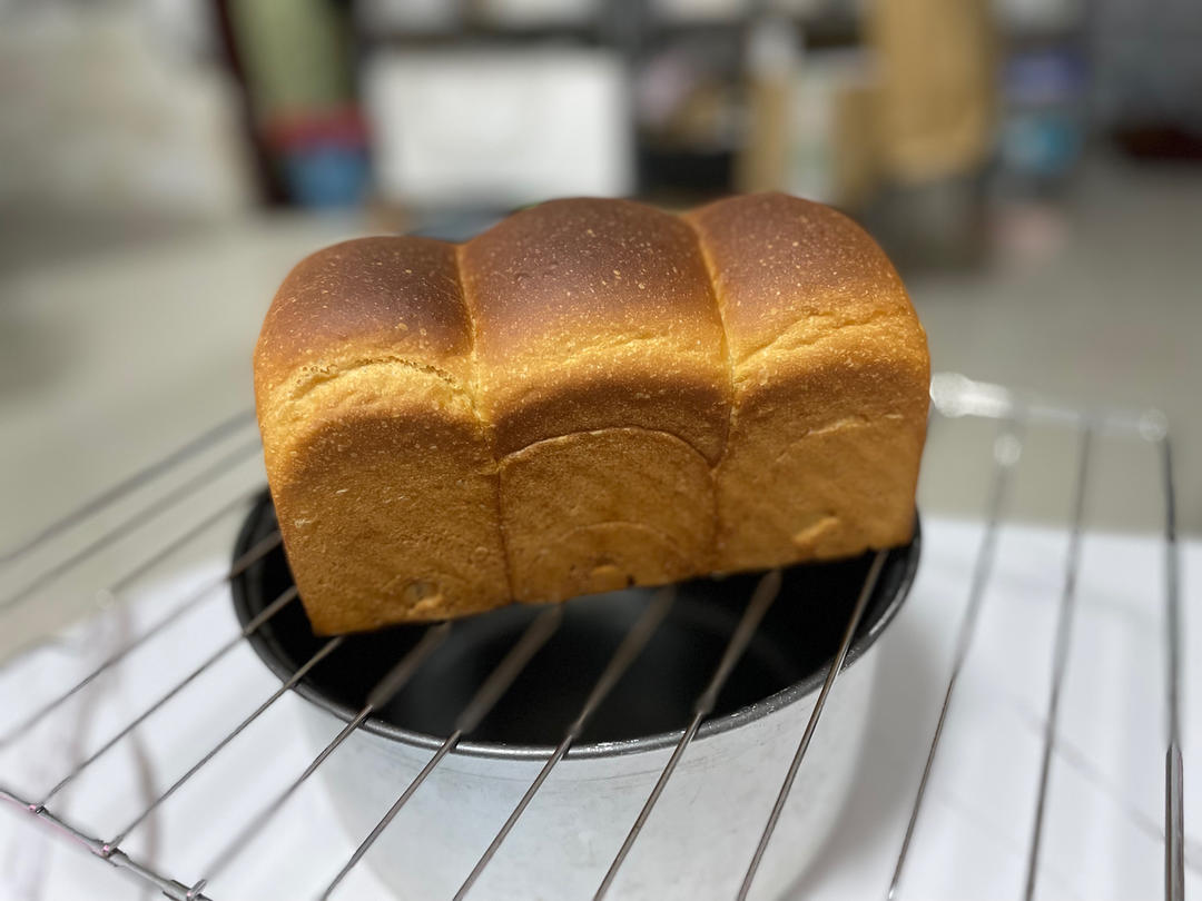 港式吐司十岁了