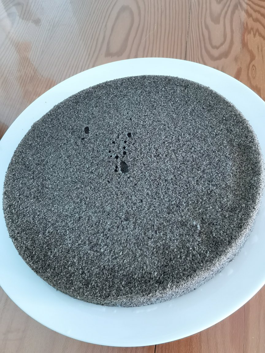 松软的黑米糕