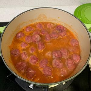 牛肉丸子番茄锅的做法 步骤5