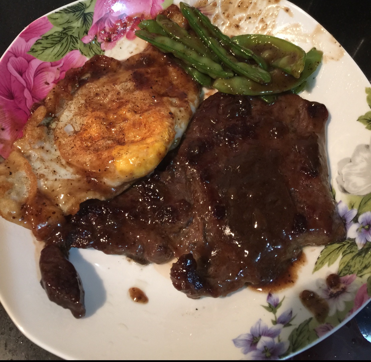 黑椒牛排