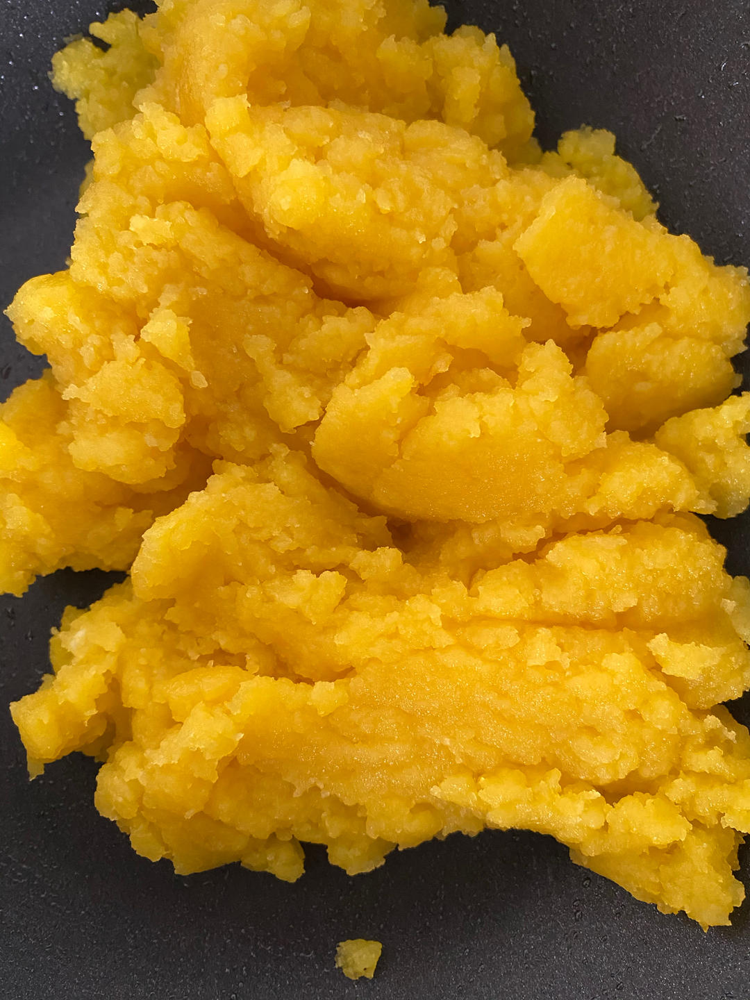 奶黄馅儿和奶黄包