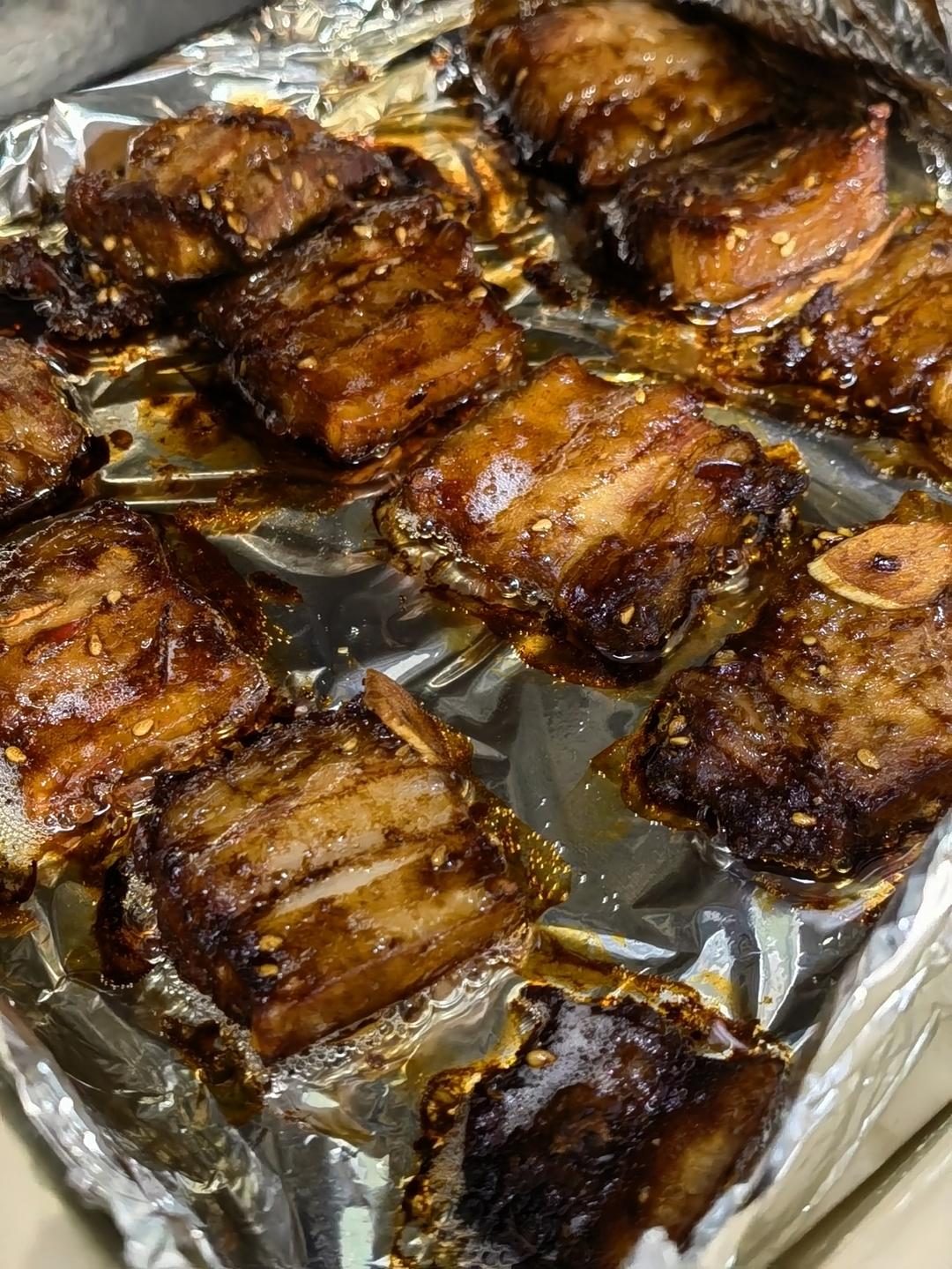 秘制孜然烤五花肉，香辣过瘾！好吃到舔手指