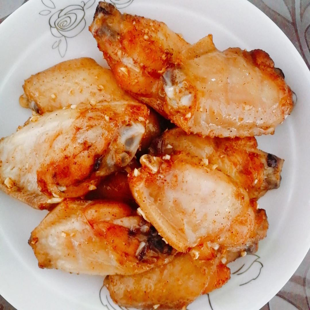 蒜香烤吐司沙拉【7月北鼎烤箱食谱】