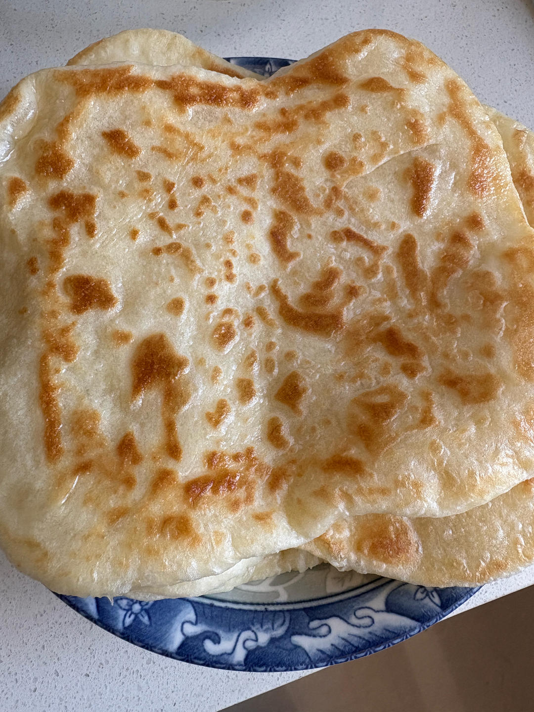 张张都鼓大泡的鸡蛋灌饼这样做不鼓大泡都难