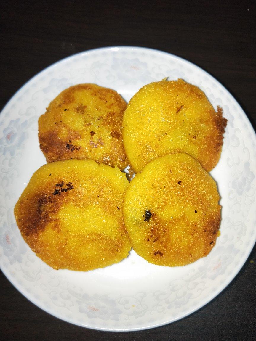 钮祜禄琴琴做的烫面空心烧饼