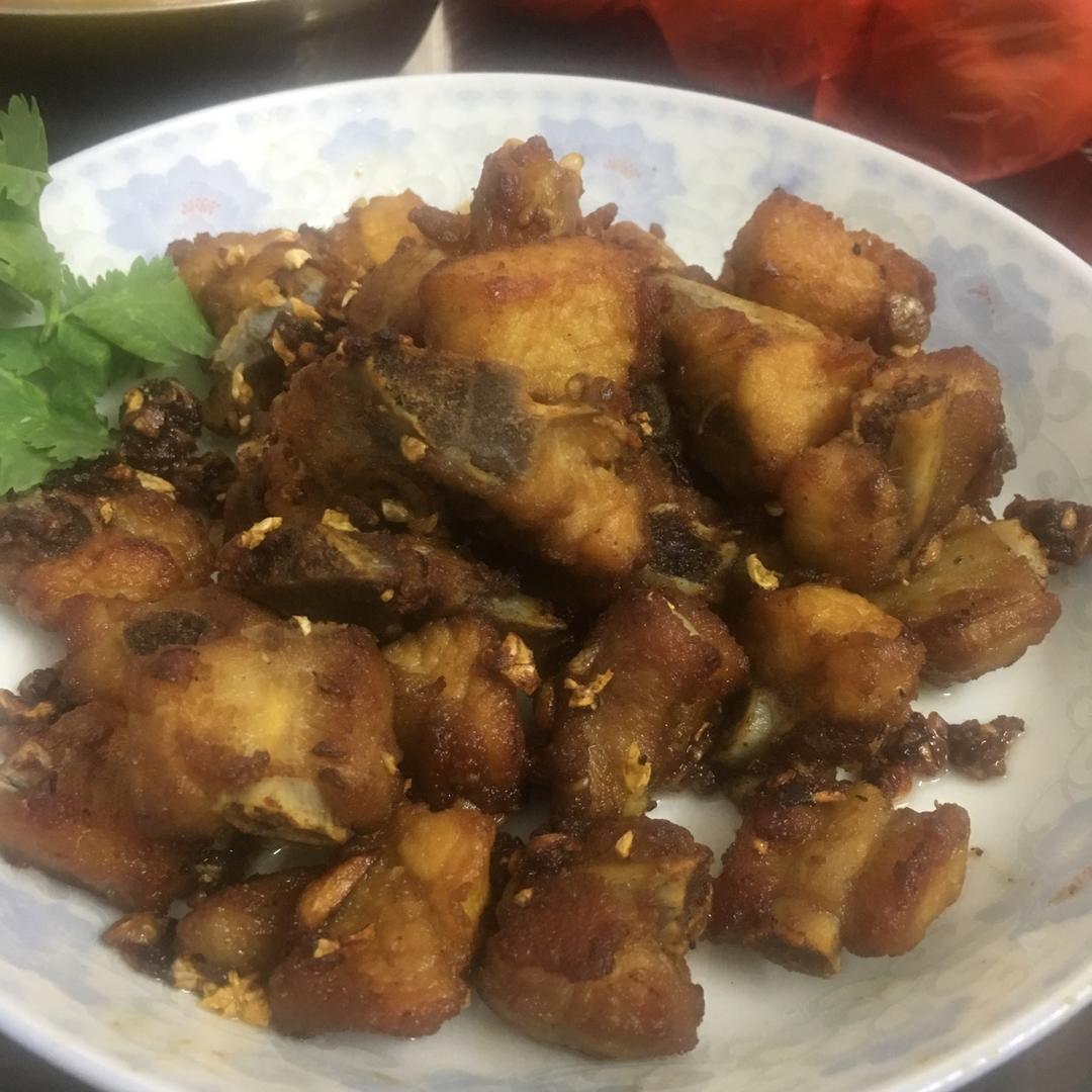金牌蒜香排骨