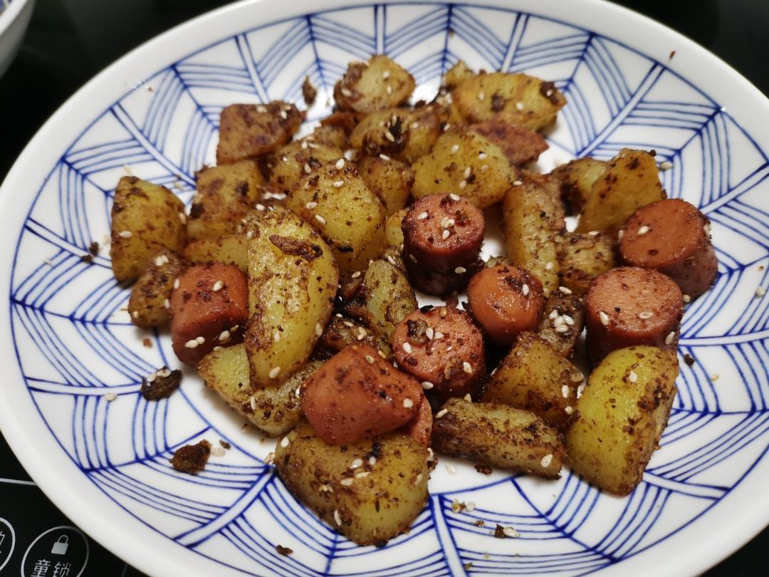 烧烤风味的土豆小香肠