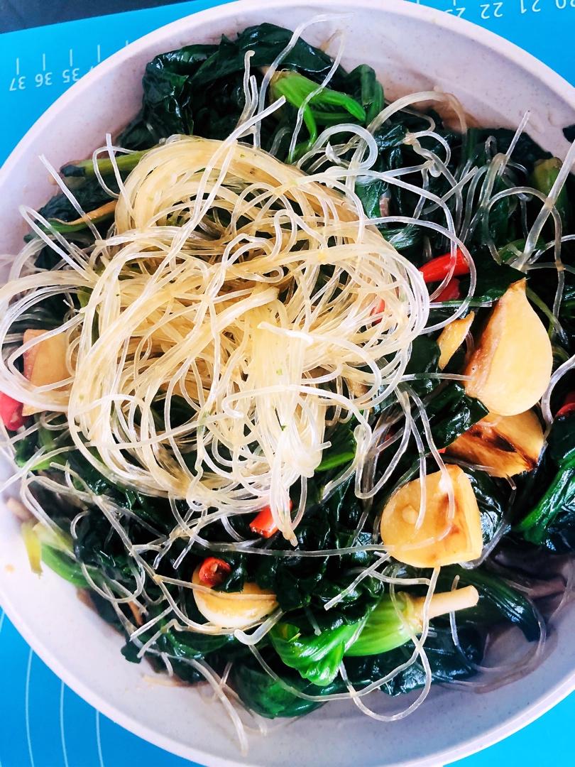 万能凉拌菜料汁（凉拌菠菜粉丝）