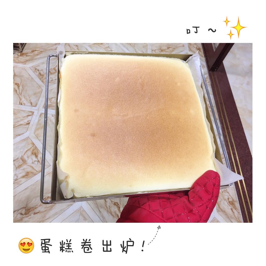 烫面草莓蛋糕卷