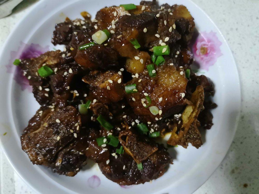 红烧牛尾