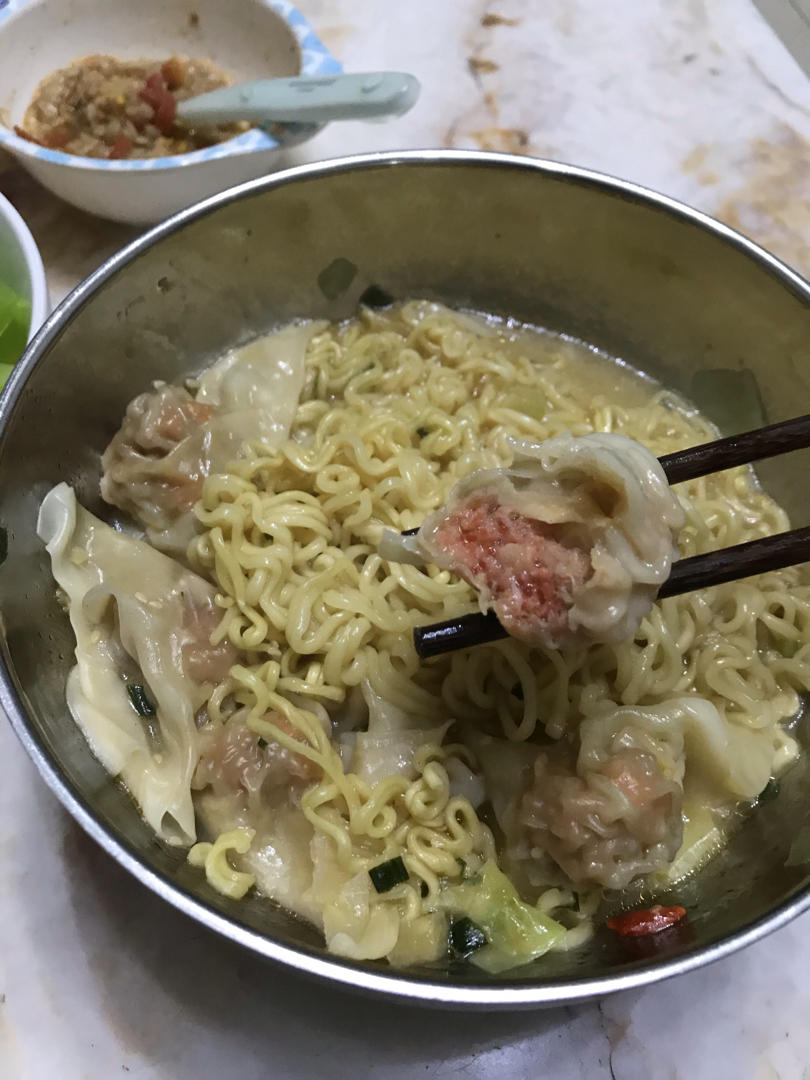 猫猫家的蟹子云吞