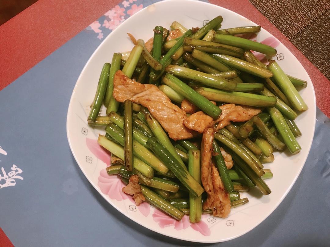 蒜苗炒肉