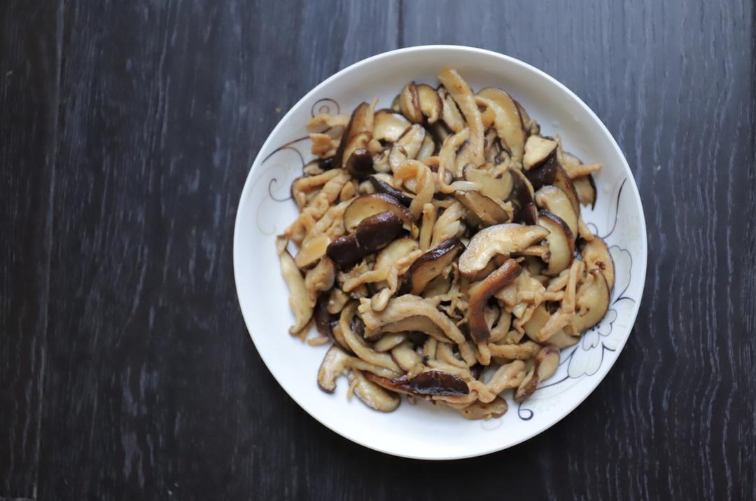 极简做法-香菇肉丝的做法