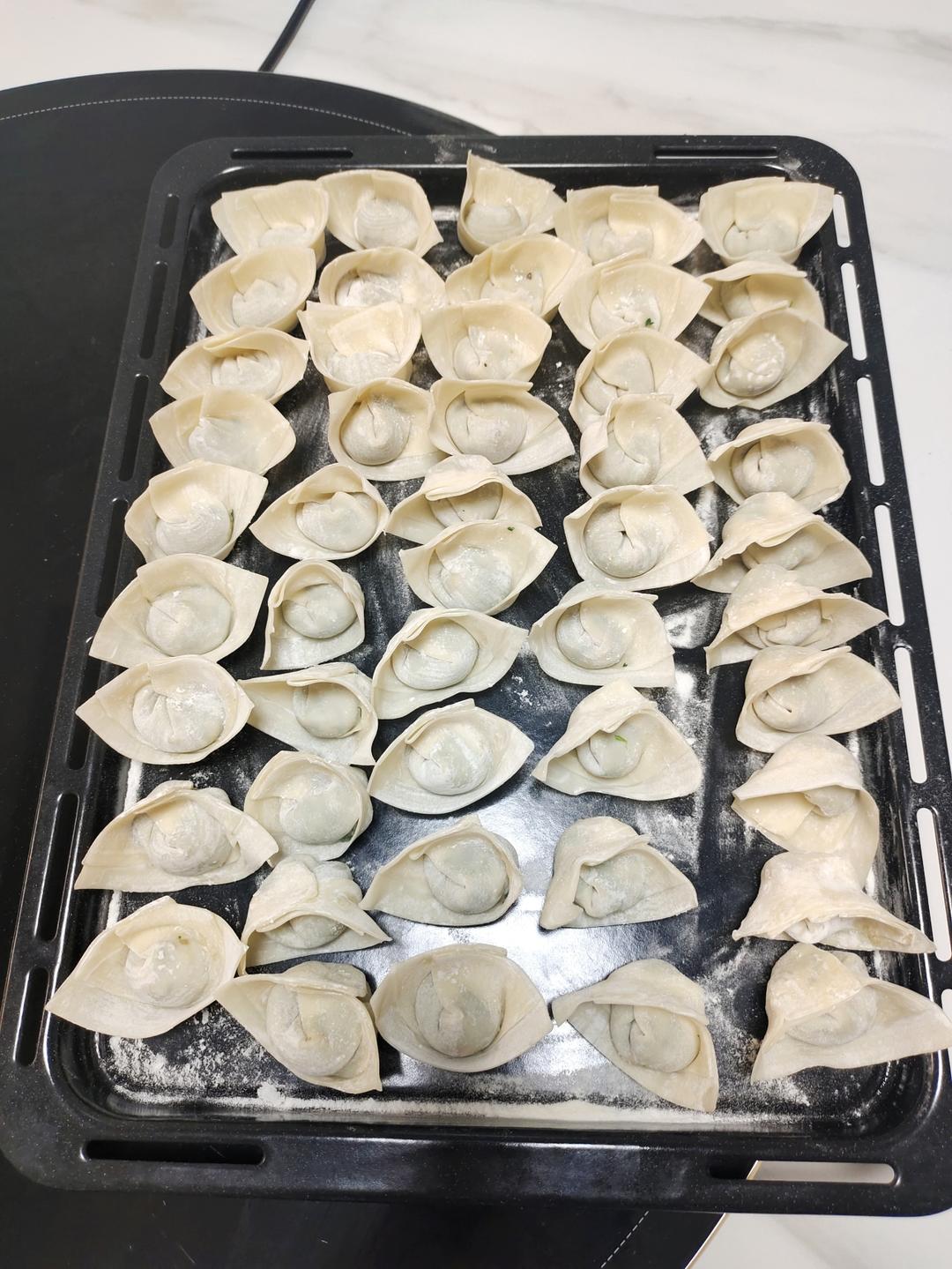 上海荠菜大馄饨