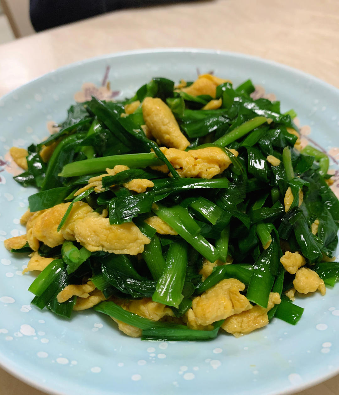 韭菜炒鸡蛋——三分钟快手下饭菜 掌握火候的秘诀