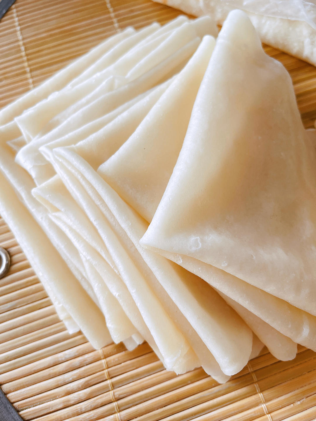 春饼   轻松一次做出十几张的春饼皮