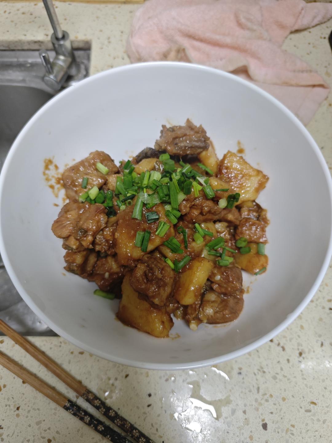 土豆排骨（超好吃）