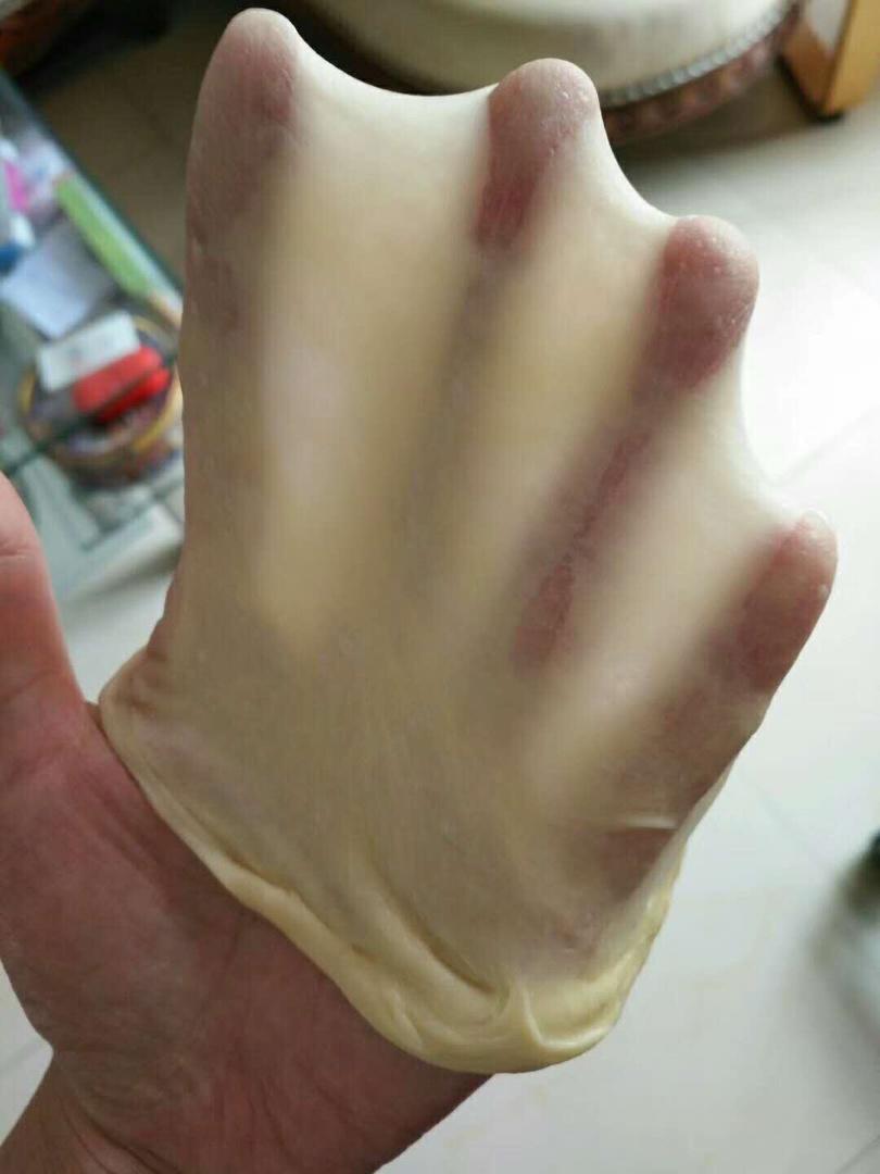 夏天面包机如何揉手套膜