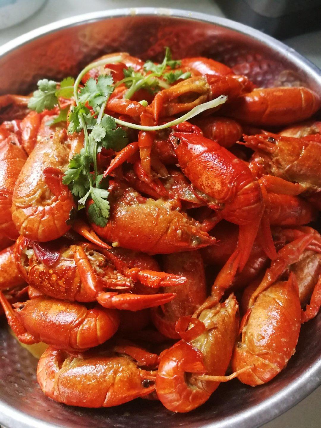 橘丽丝的蒜蓉小龙虾